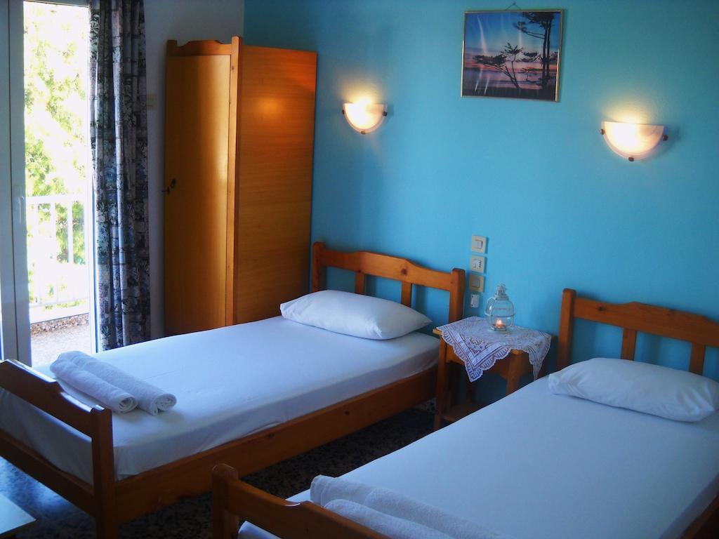 Magdalini Hotel Votsi  Стая снимка